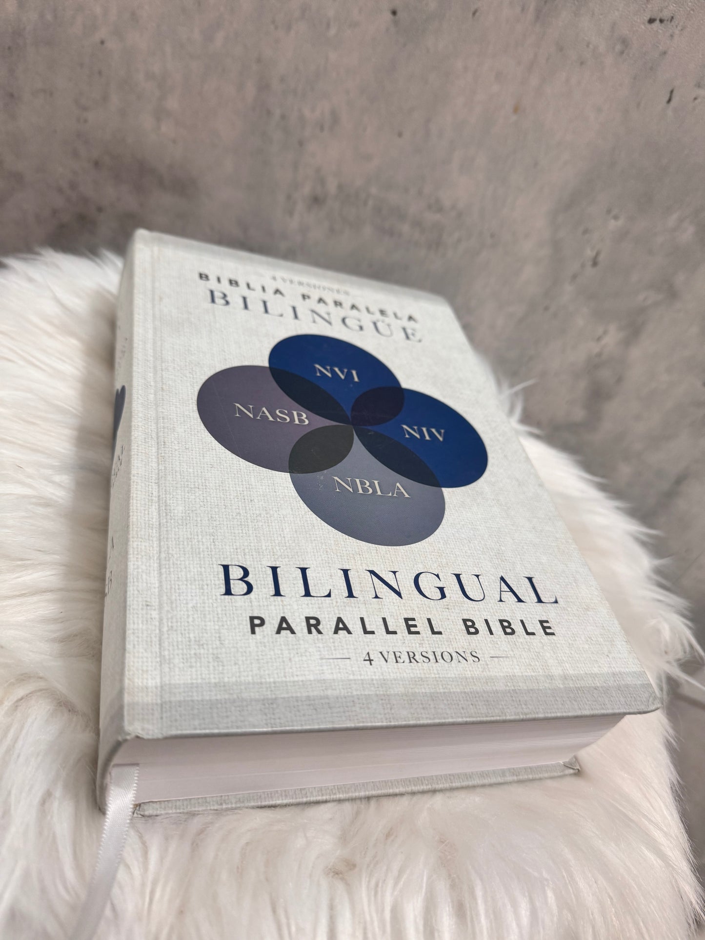 Biblia Paralela Bilingue