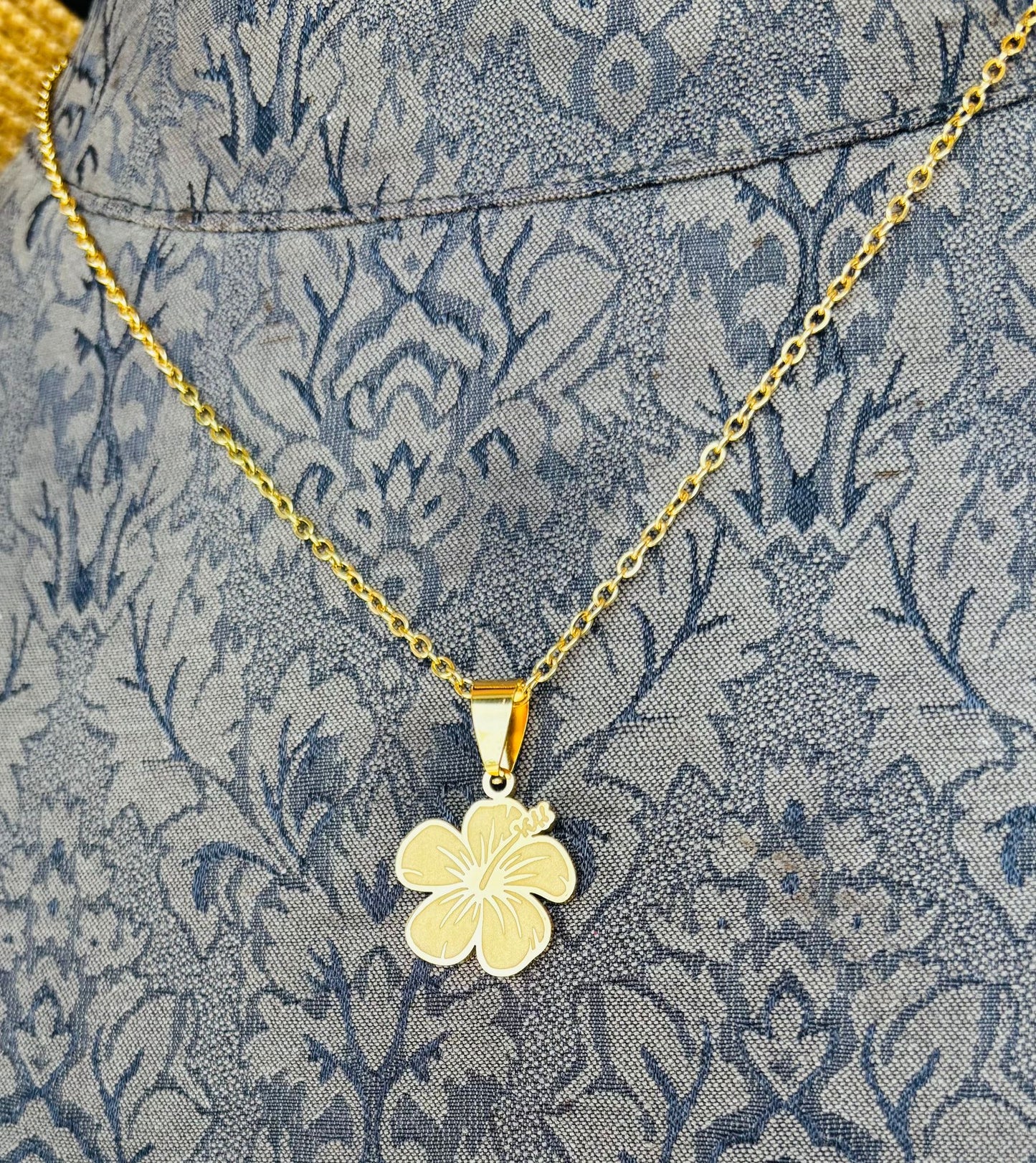 Cadena con Charms Amapola Solida