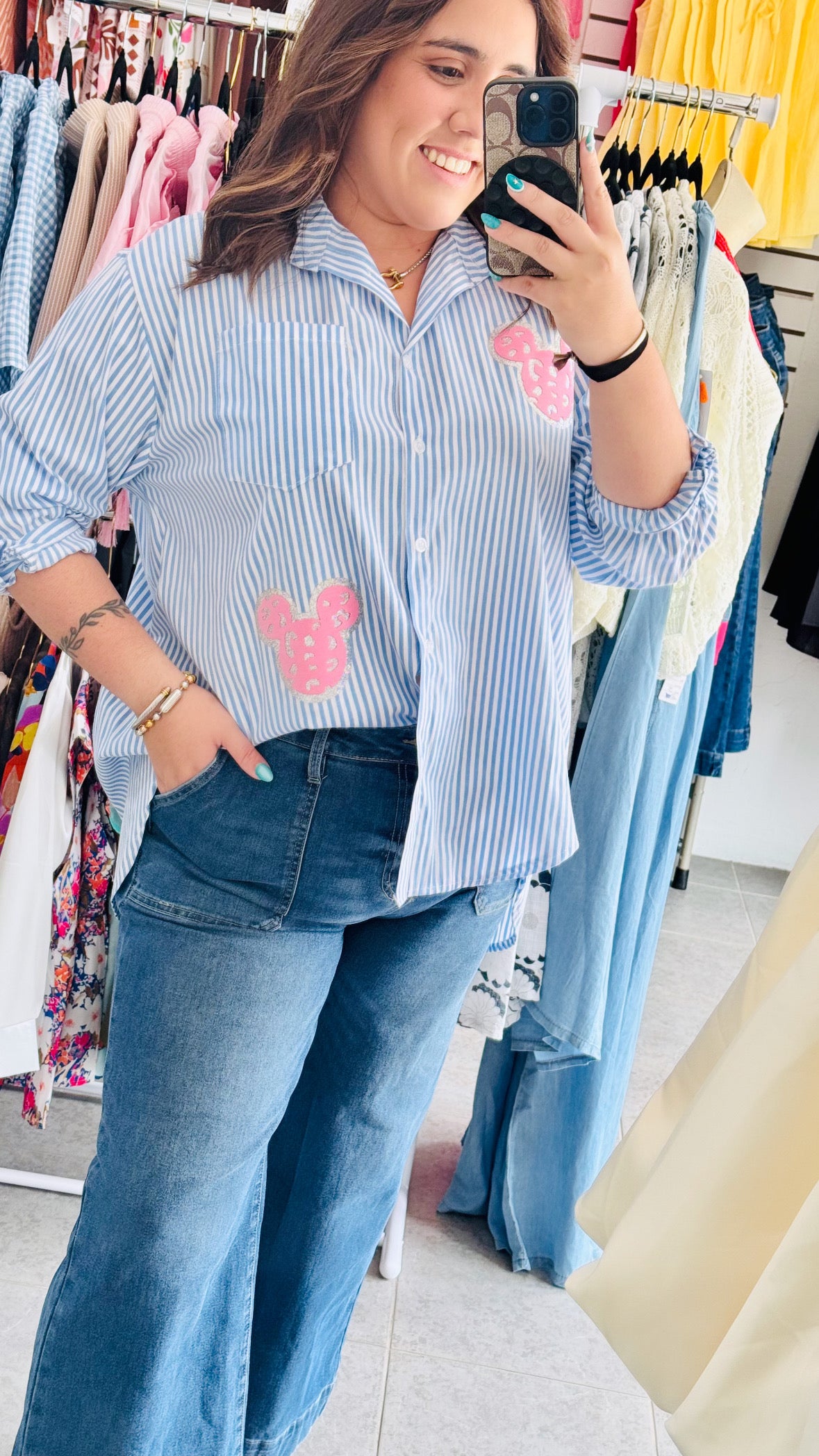 Blusa over size rayas diseño Minnie