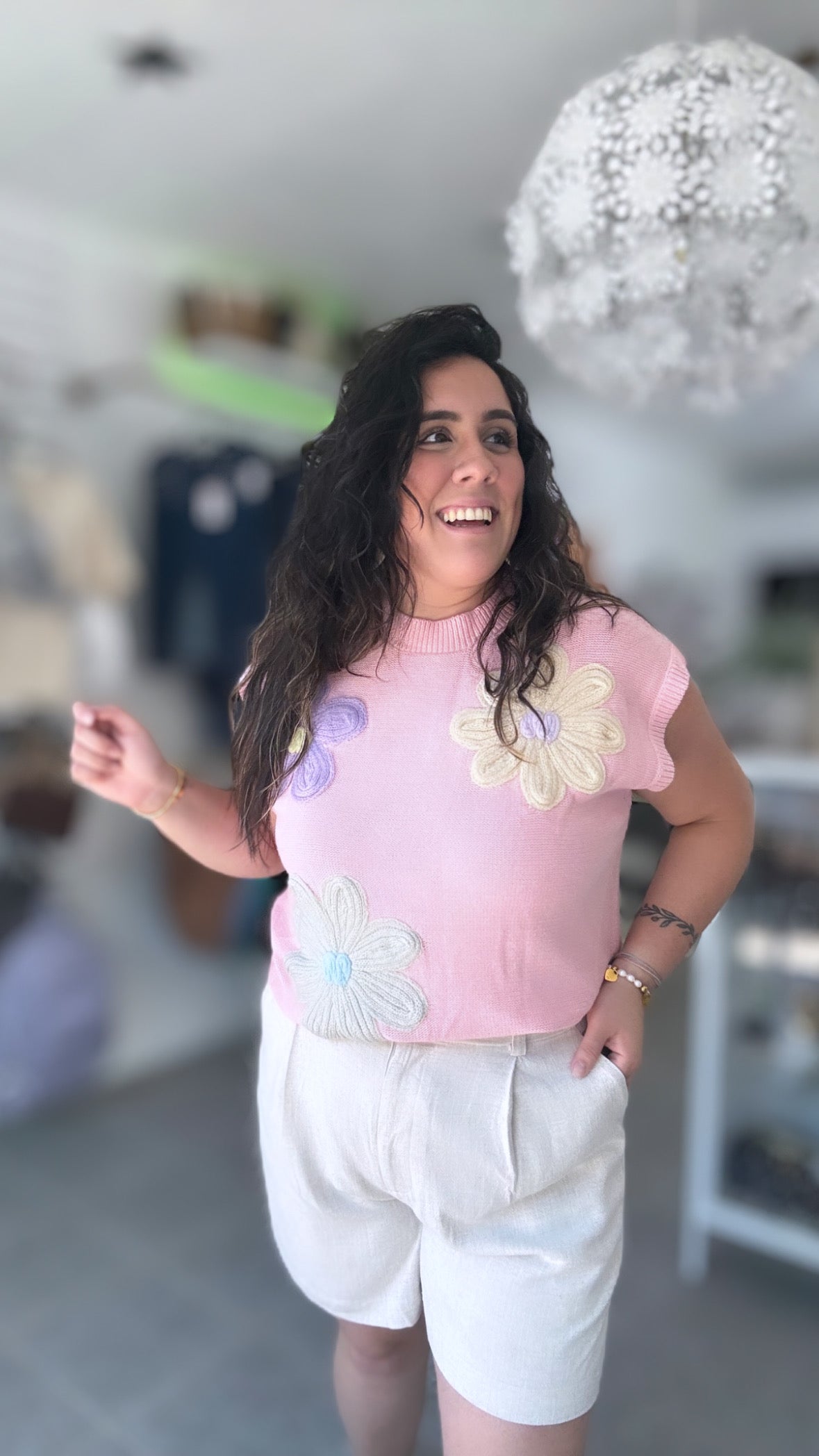Pink flower sueter top