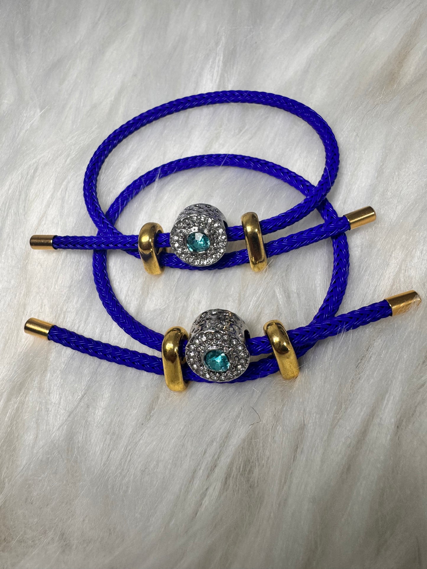 Brasalete Soga con Charms
