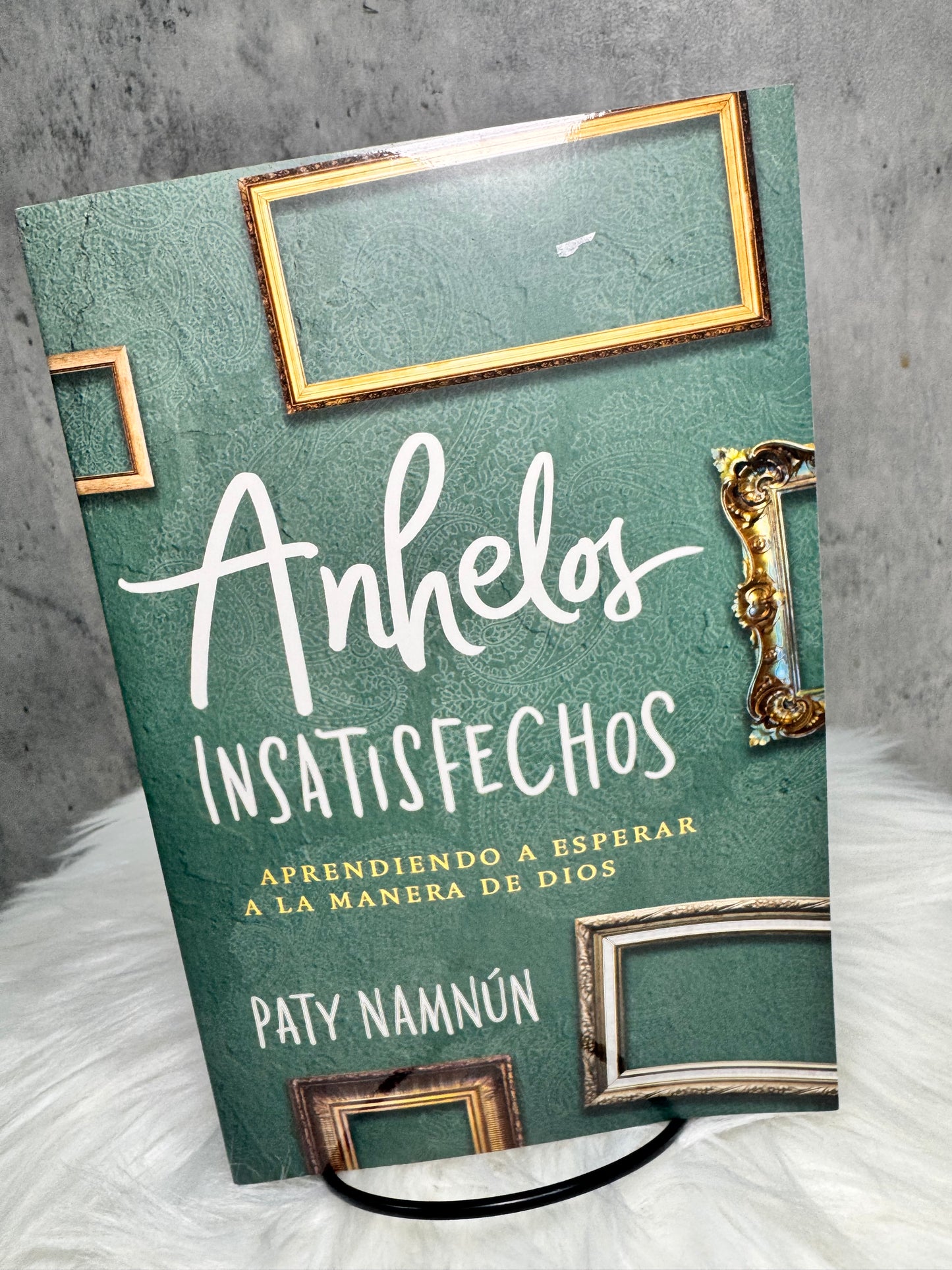 Anhelos Insatisfechos