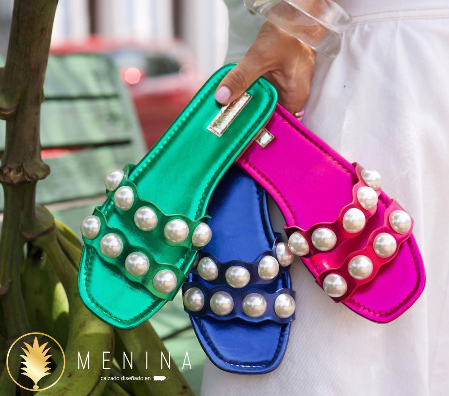 Flat Colores metalicos Menina