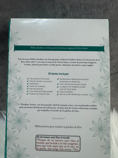 Biblia de piel con Imán