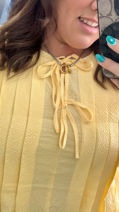Yellow Cream Bow Tie