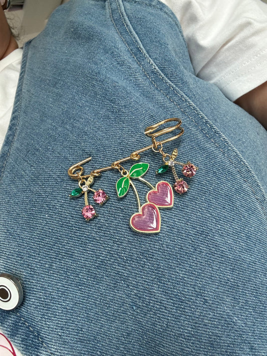 Sweet brooch